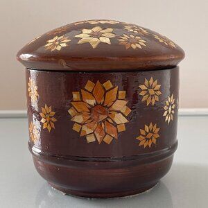 Vintage Russian Folk Art Ornate Handmade Canister With Beautiful Straw Inlay
